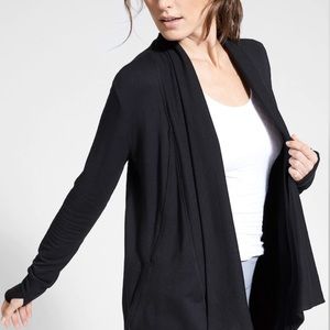 Athleta Pranayama Wrap